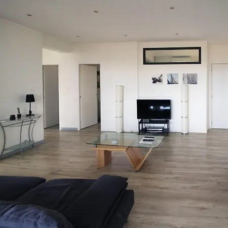 Apartment Vue Mer, Contemporain, Climatisation, Jardin, Terrasse, 2 Salles De Bains *