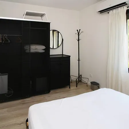 Vue Mer, Contemporain, Climatisation, Jardin, Terrasse, 2 Salles De Bains *